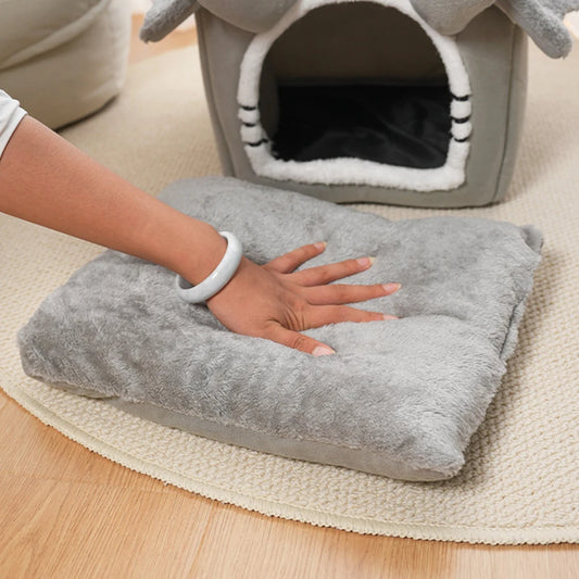 Cozy Detachable Cat House